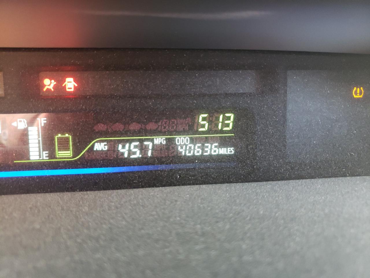 Photo 8 from auction – 2013 TOYOTA PRIUS V with VIN JTDZN3EU8D3221100
