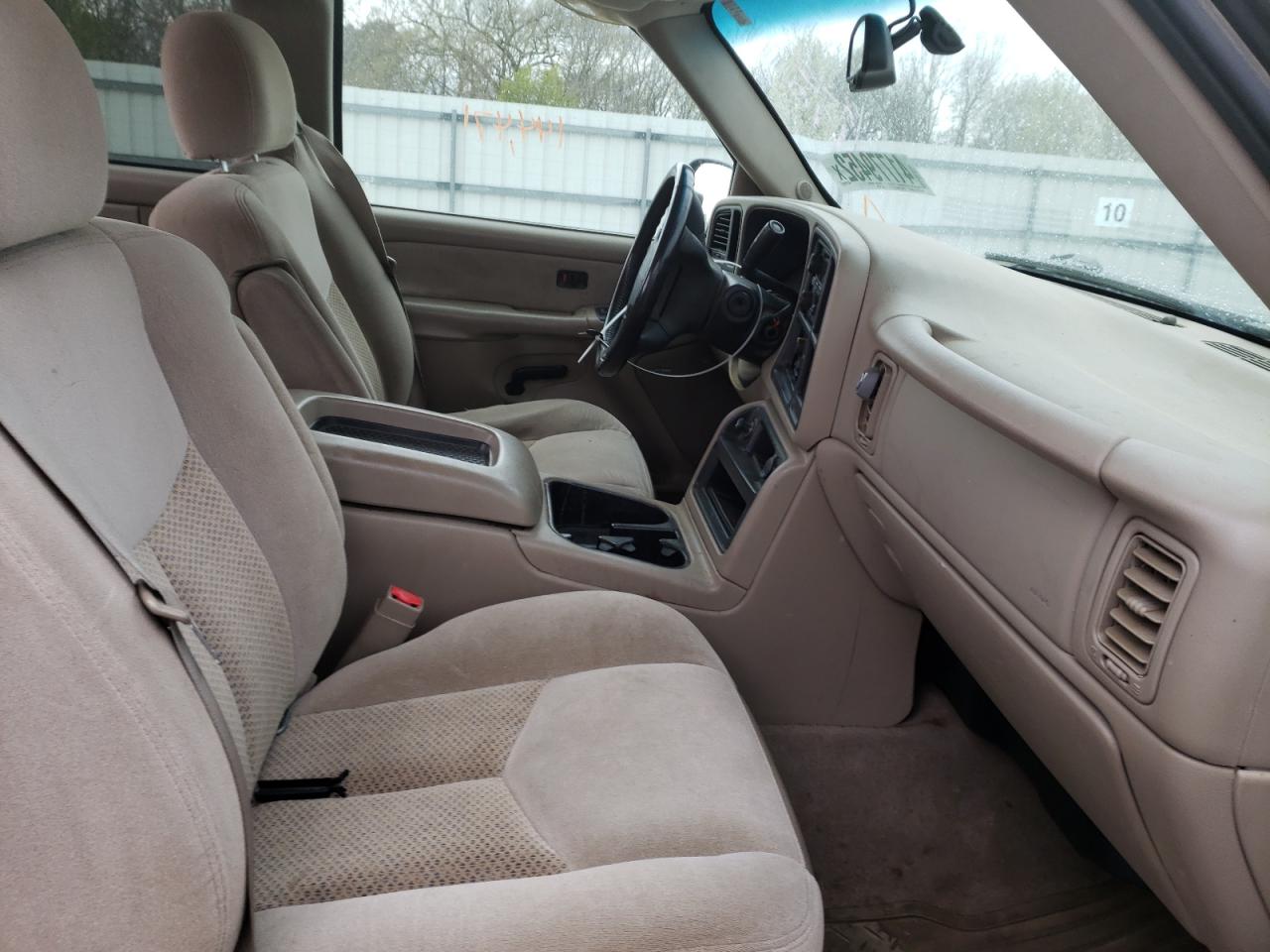 Photo 5 from auction – 2003 CHEVROLET SILVERADO with VIN 2GCEC19T931163190