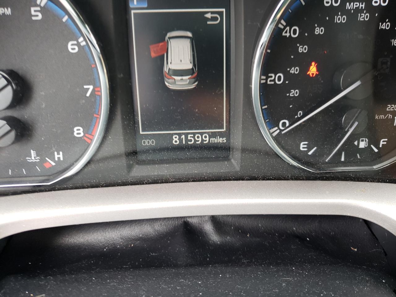 Photo 8 from auction – 2016 TOYOTA RAV4 XLE with VIN JTMRFREV4GJ088716