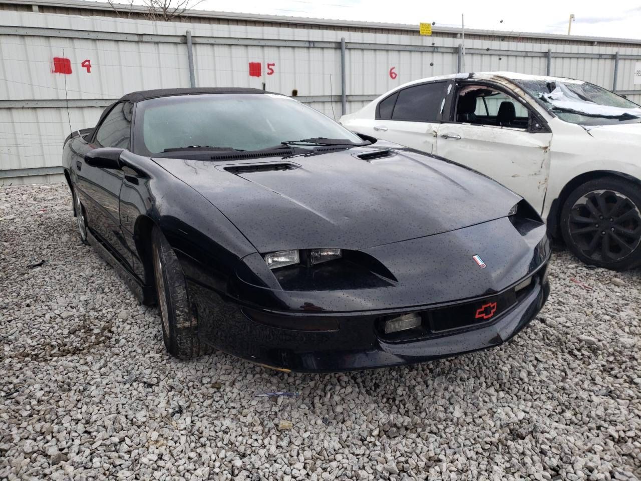 CHEVROLET CAMARO BAS 1997 with VIN 2G1FP32K7V2159800 - Photo from auction