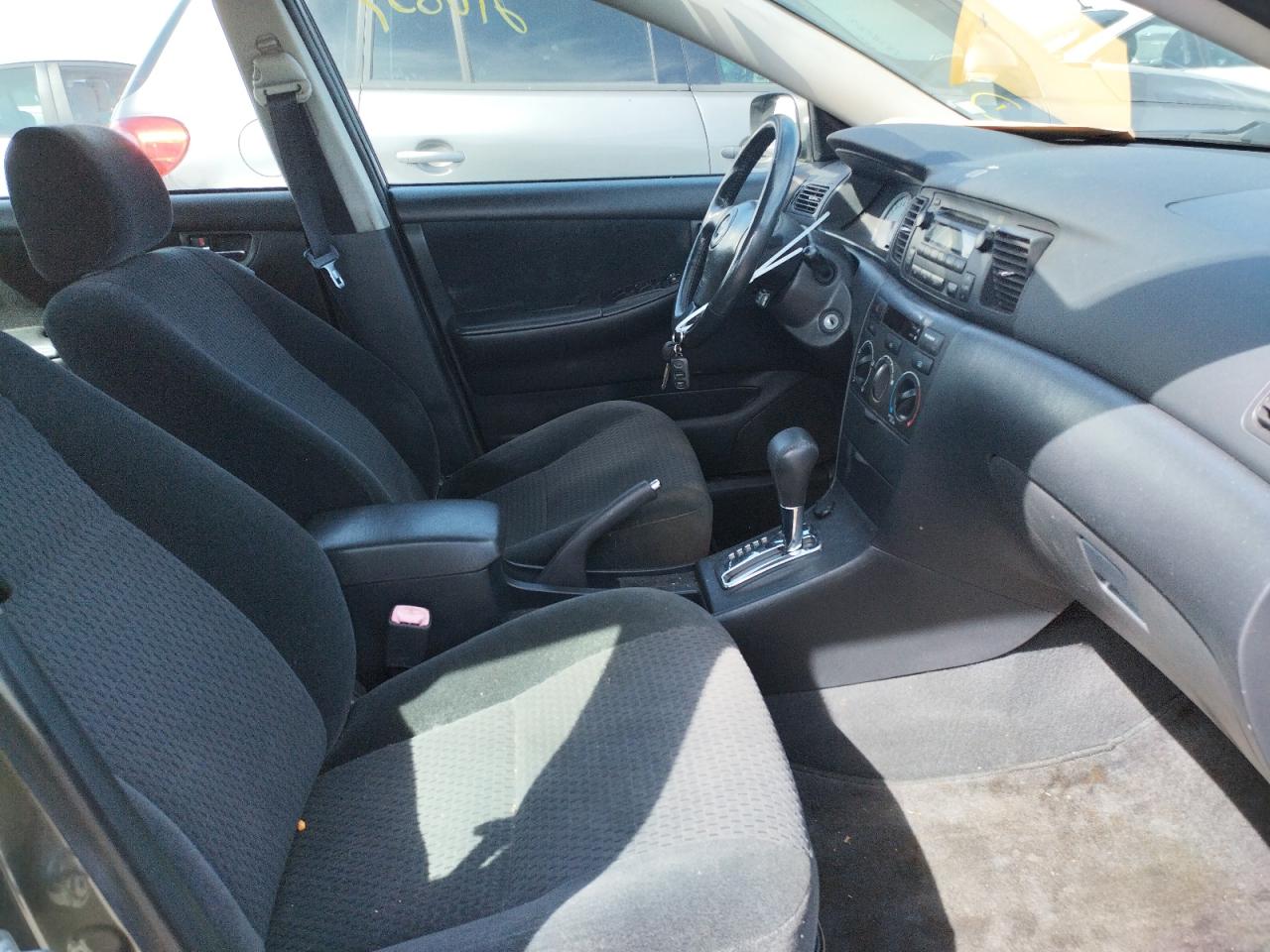 Photo 5 from auction – 2006 TOYOTA COROLLA CE with VIN 1NXBR30E56Z584582