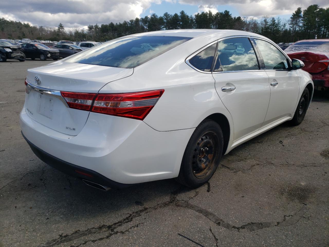 Photo 4 from auction – 2013 TOYOTA AVALON BAS with VIN 4T1BK1EB4DU027893