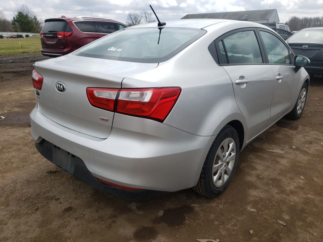 Photo 4 from auction – 2016 KIA RIO LX with VIN KNADM4A31G6558918