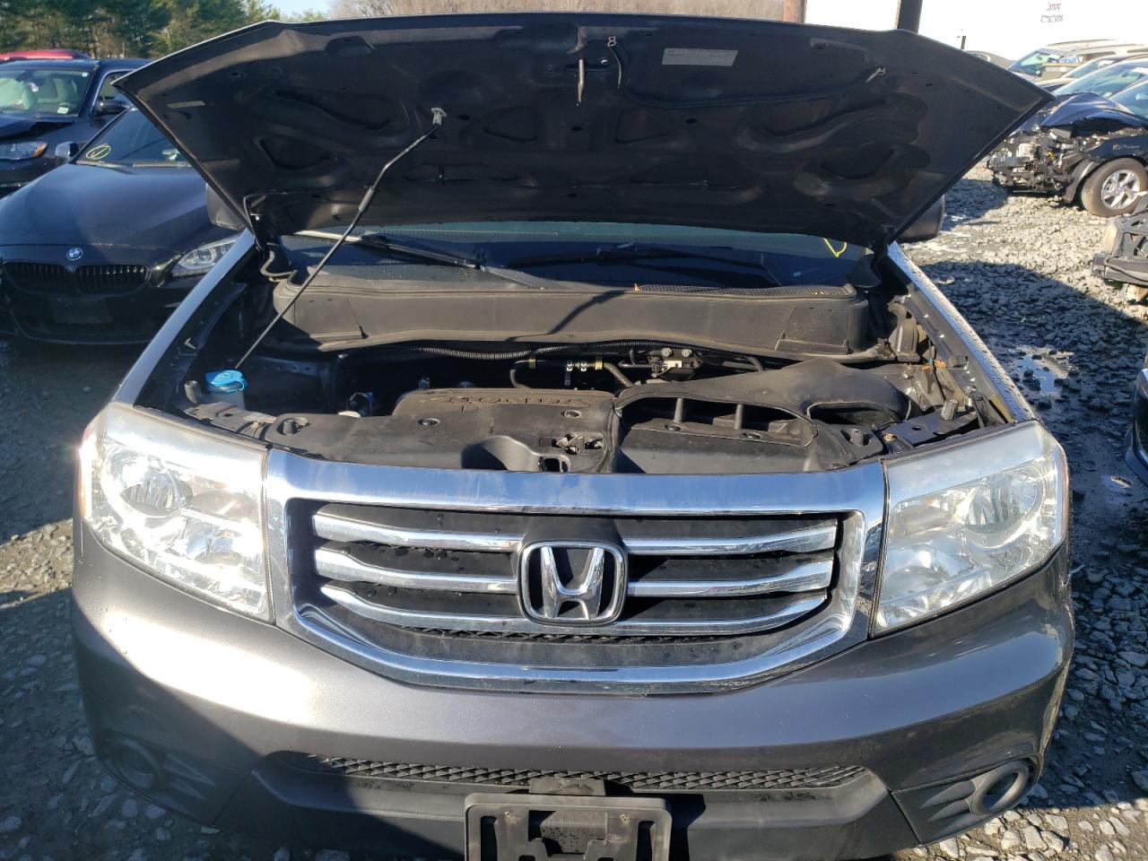 Photo 7 from auction – 2012 HONDA PILOT LX with VIN 5FNYF4H25CB063096