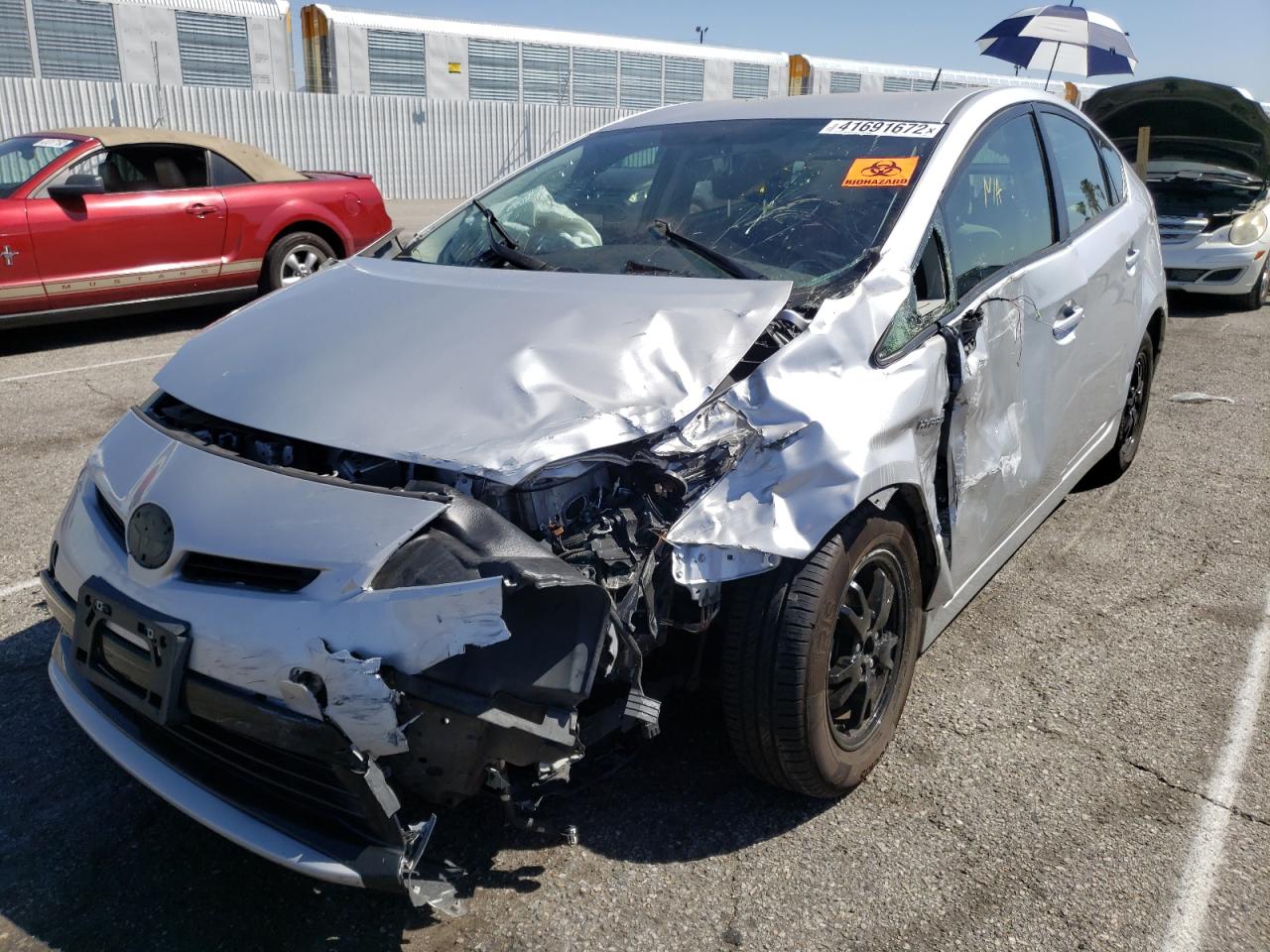 Photo 2 from auction – 2014 TOYOTA PRIUS with VIN JTDKN3DU0E0366573