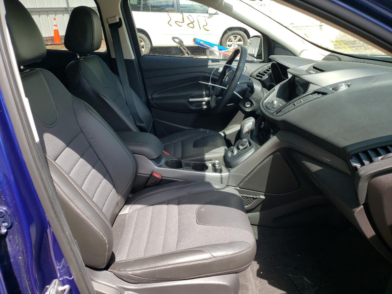Photo 5 from auction – 2016 FORD ESCAPE SE with VIN 1FMCU0G96GUA00122