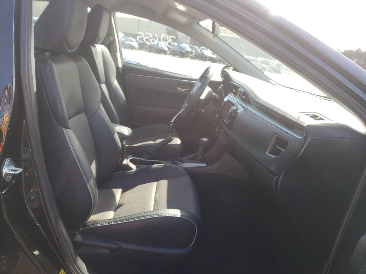 Photo 5 from auction – 2016 TOYOTA COROLLA L with VIN 5YFBURHE2GP534683