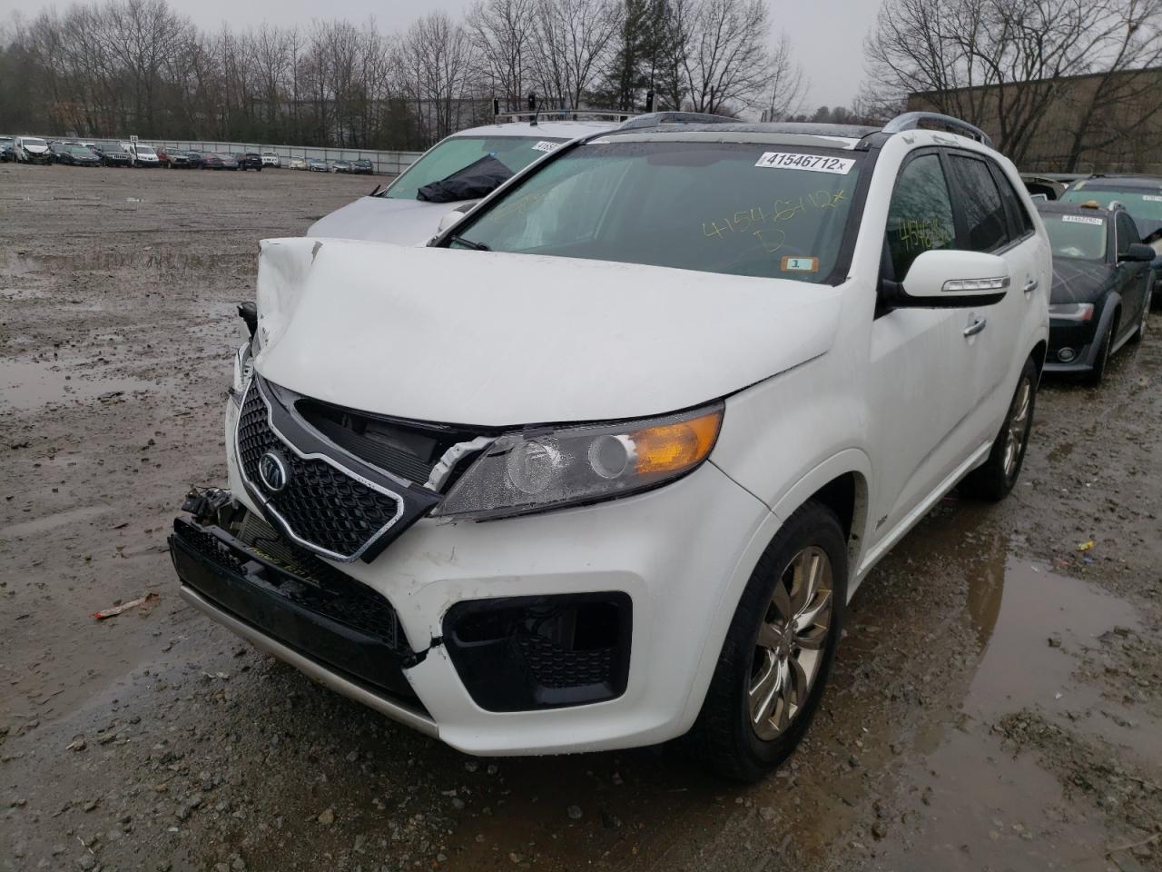 Photo 2 from auction – 2012 KIA SORENTO SX with VIN 5XYKWDA23CG251107
