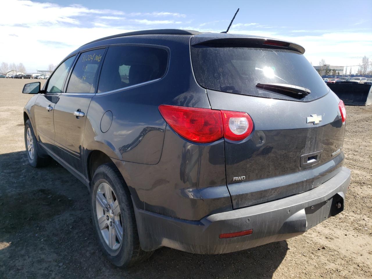 Photo 3 from auction – 2011 CHEVROLET TRAVERSE L with VIN 1GNKVGED6BJ211156
