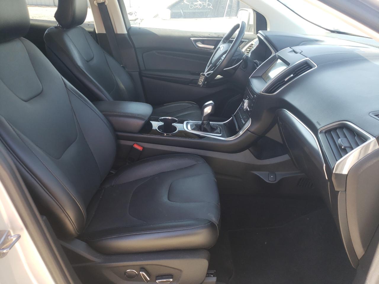 Photo 5 from auction – 2018 FORD EDGE TITAN with VIN 2FMPK4K98JBB67617