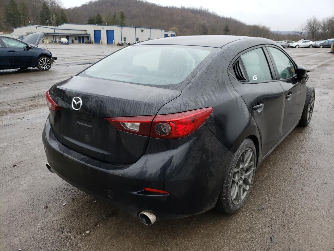 Photo 4 from auction – 2015 MAZDA 3 SV with VIN JM1BM1T78F1225362