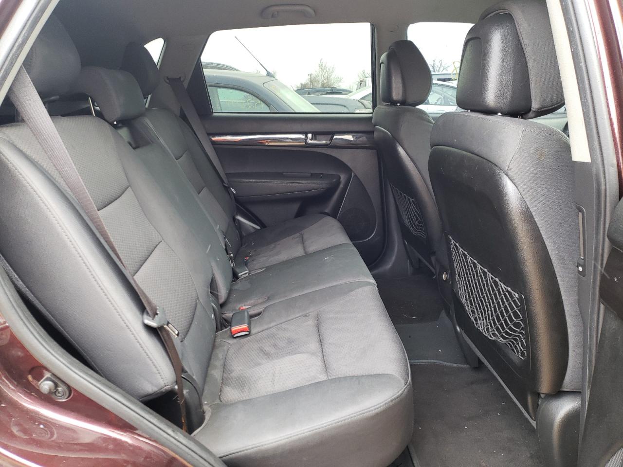 Photo 6 from auction – 2012 KIA SORENTO BA with VIN 5XYKT3A61CG207855