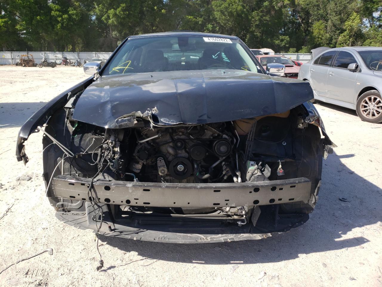 Photo 9 from auction – 2017 CHRYSLER 300C with VIN 2C3CCAKG5HH616518