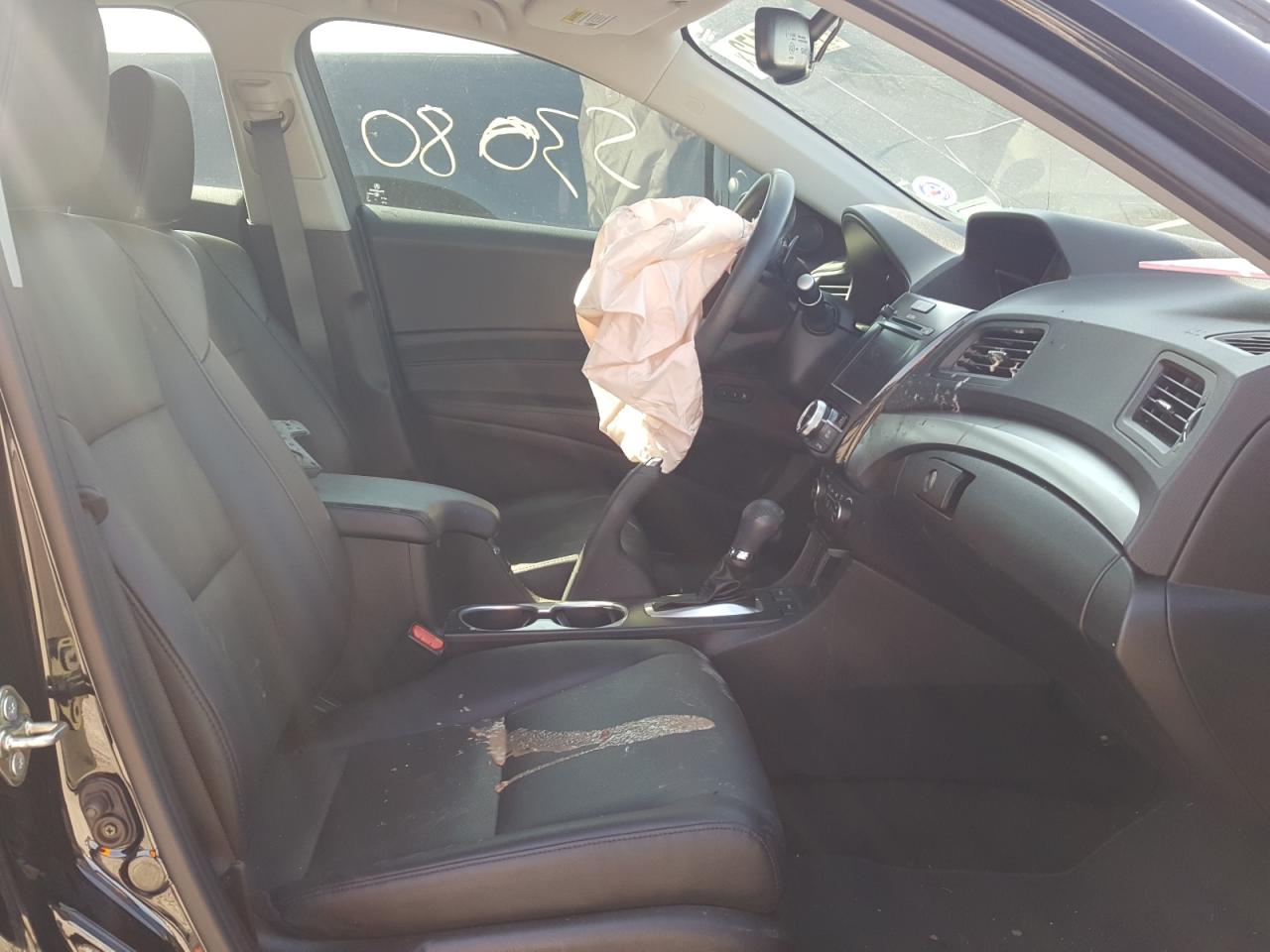 Photo 5 from auction – 2017 ACURA ILX PREMIU with VIN 19UDE2F75HA012137