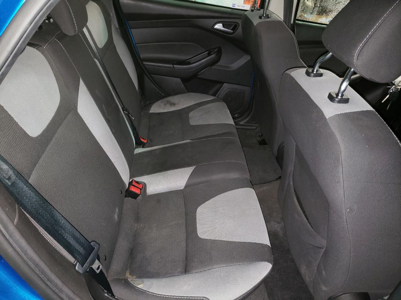 Photo 6 from auction – 2012 FORD FOCUS SE with VIN 1FAHP3K24CL342154