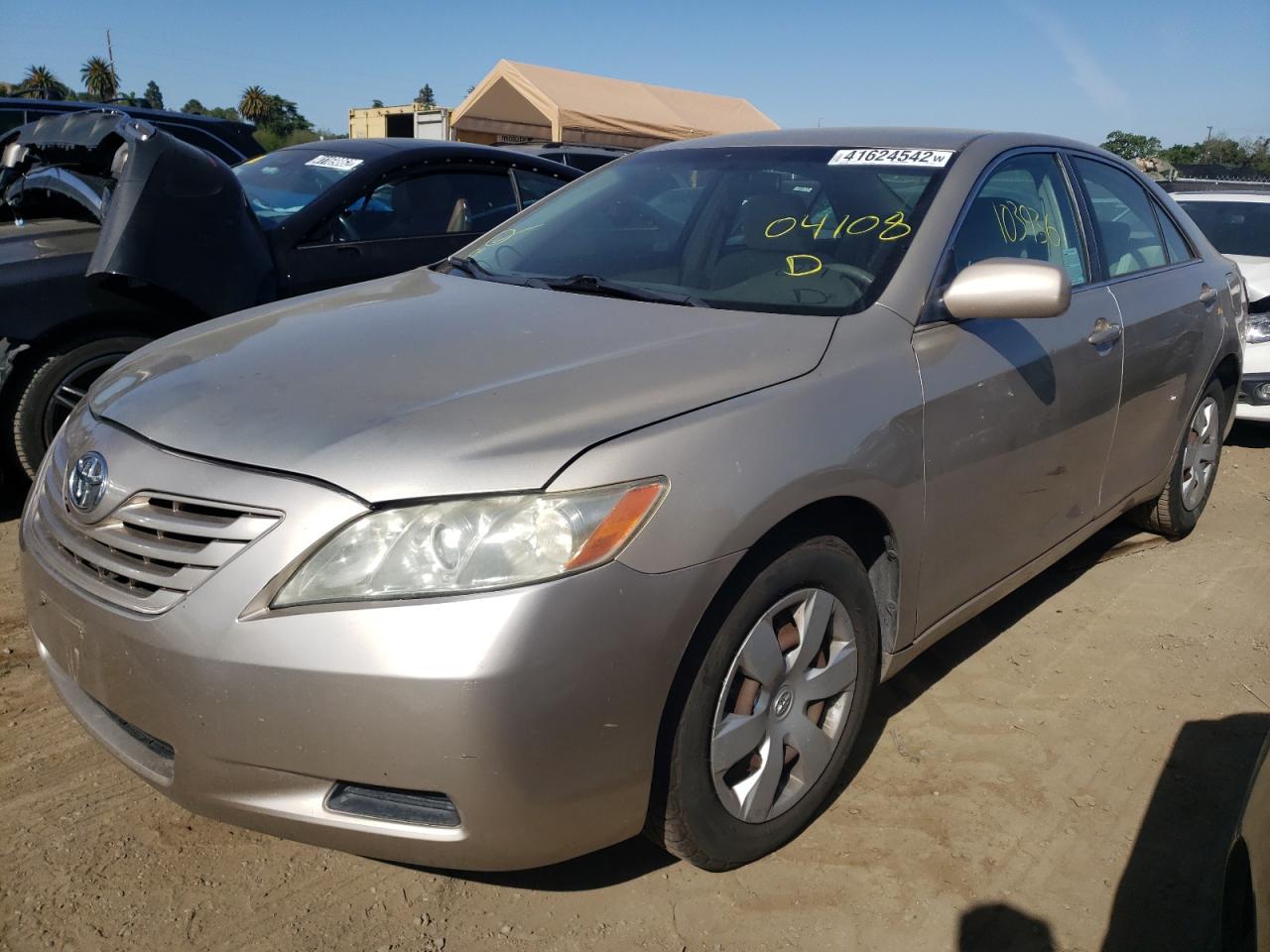 Photo 2 from auction – 2007 TOYOTA CAMRY CE with VIN 4T1BE46K87U698222