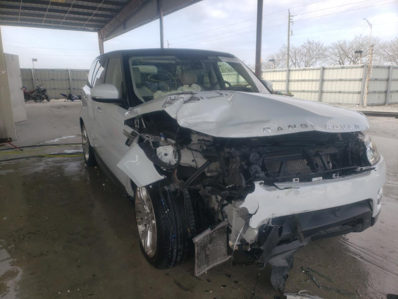 LAND ROVER RANGE ROVE 2016 with VIN SALWR2KF0GA641594 - Photo from auction
