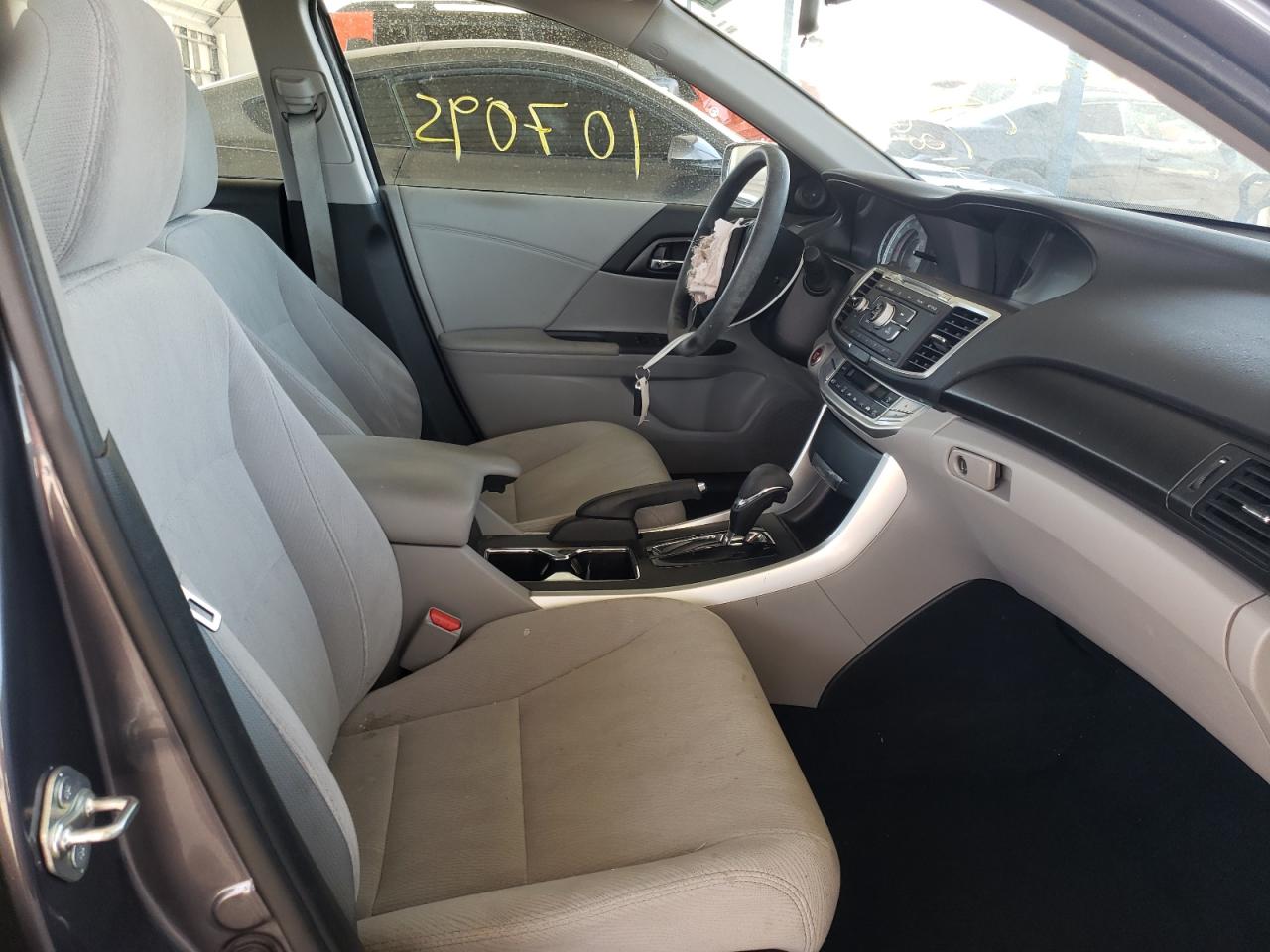 Photo 5 from auction – 2014 HONDA ACCORD EX with VIN 1HGCR2F76EA281842