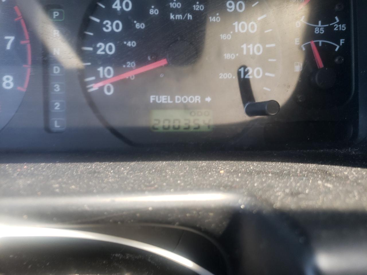 Photo 8 from auction – 2000 ISUZU TROOPER S with VIN JACDS58X7Y7J16744