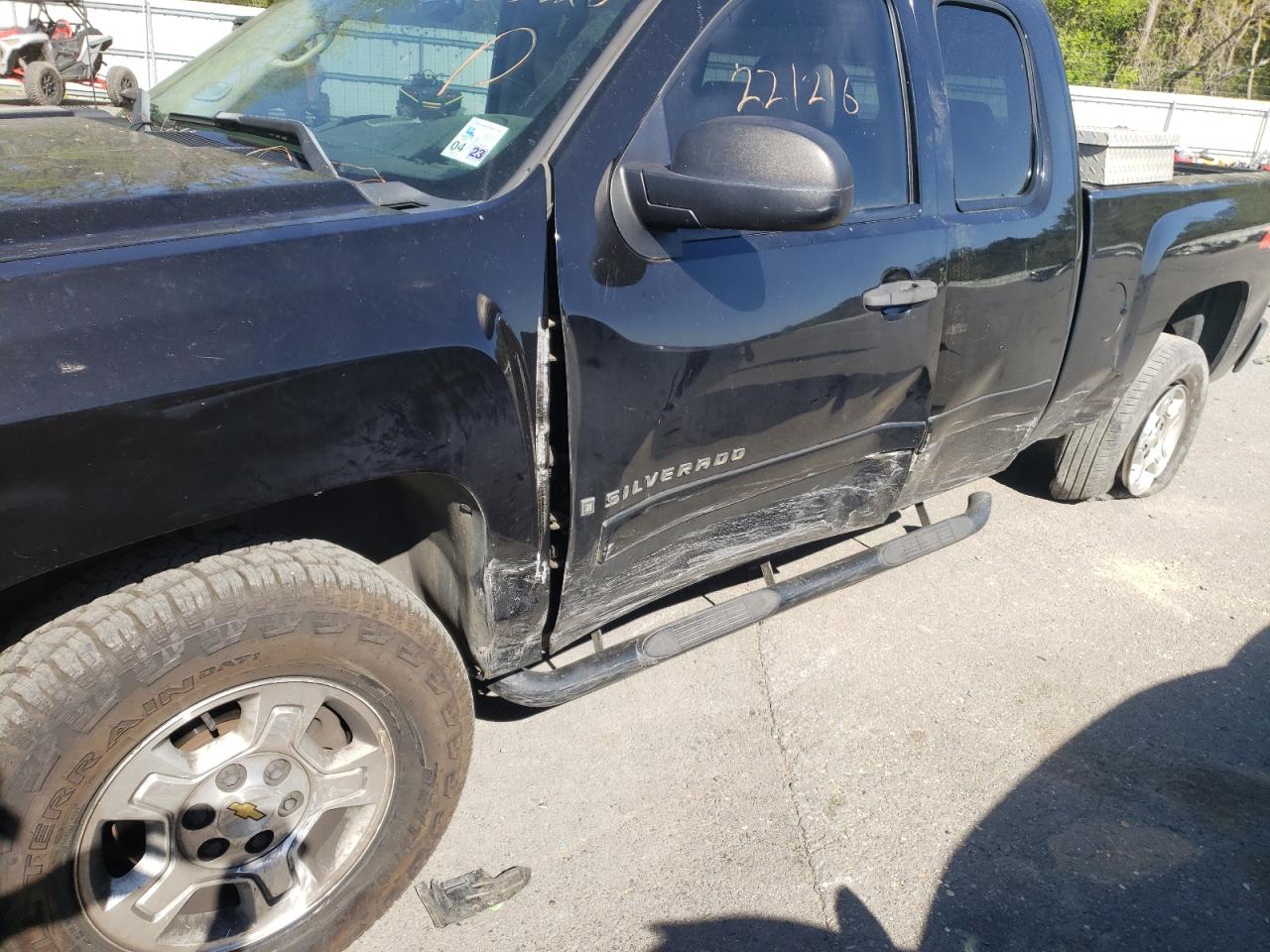 Photo 9 from auction – 2007 CHEVROLET SILVERADO with VIN 1GCEK19J17E503020