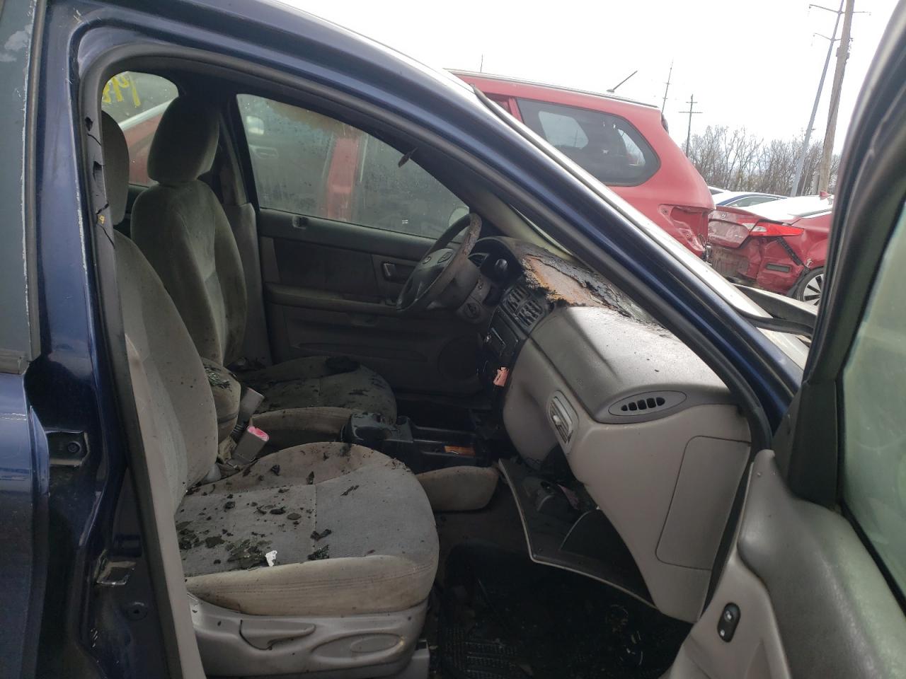 Photo 5 from auction – 2001 FORD TAURUS SES with VIN 1FAFP55U91A108665