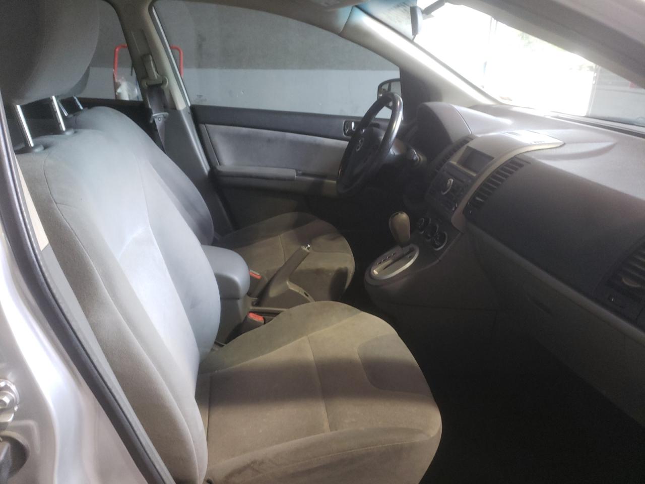 Photo 5 from auction – 2009 NISSAN SENTRA 2.0 with VIN 3N1AB61E89L660463