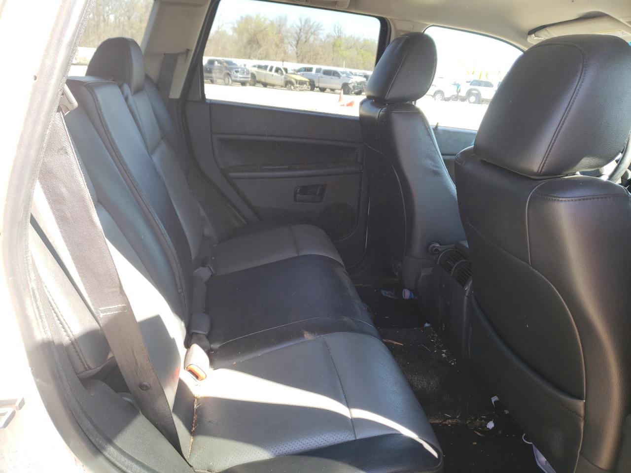 Photo 16 from auction – 2008 JEEP GRAND CHER with VIN 1J8GR48K18C232496