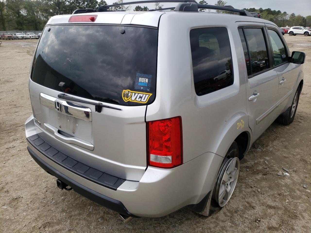 Photo 4 from auction – 2011 HONDA PILOT with VIN 5FNYF3H78BB008923