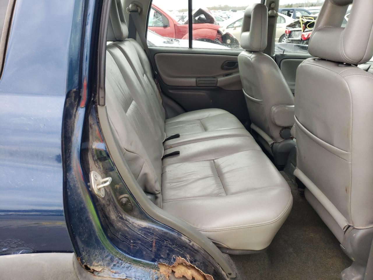 Photo 6 from auction – 2002 CHEVROLET TRACKER ZR with VIN 2CNBJ734826939299