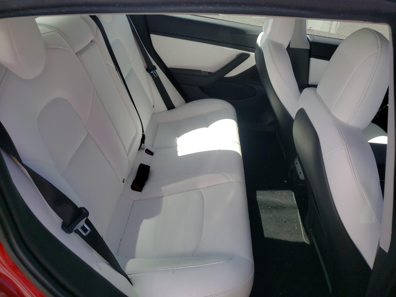 Photo 6 from auction – 2018 TESLA MODEL 3 with VIN 5YJ3E1EA2JF167470