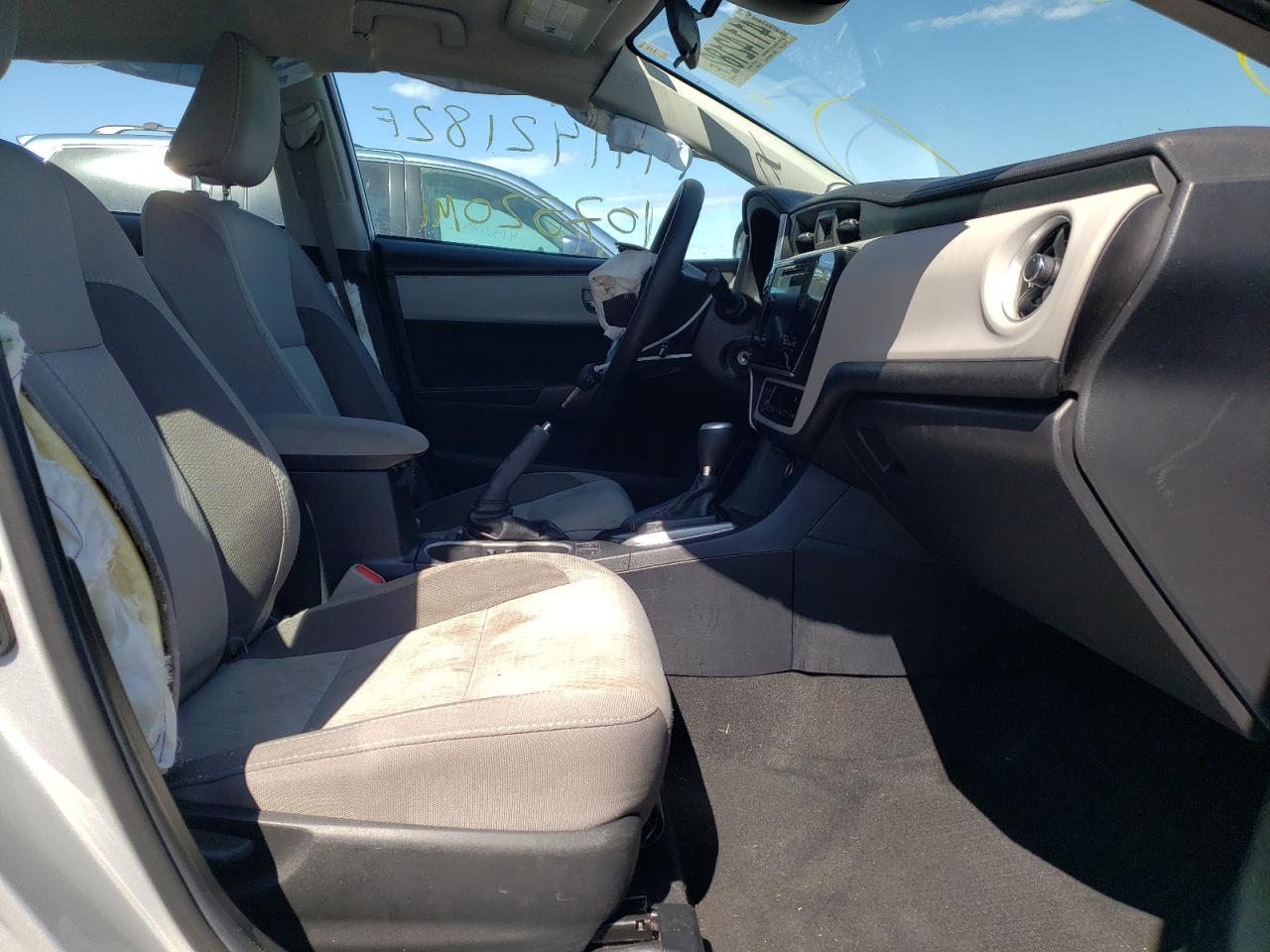 Photo 5 from auction – 2018 TOYOTA COROLLA L with VIN 2T1BURHE5JC004506