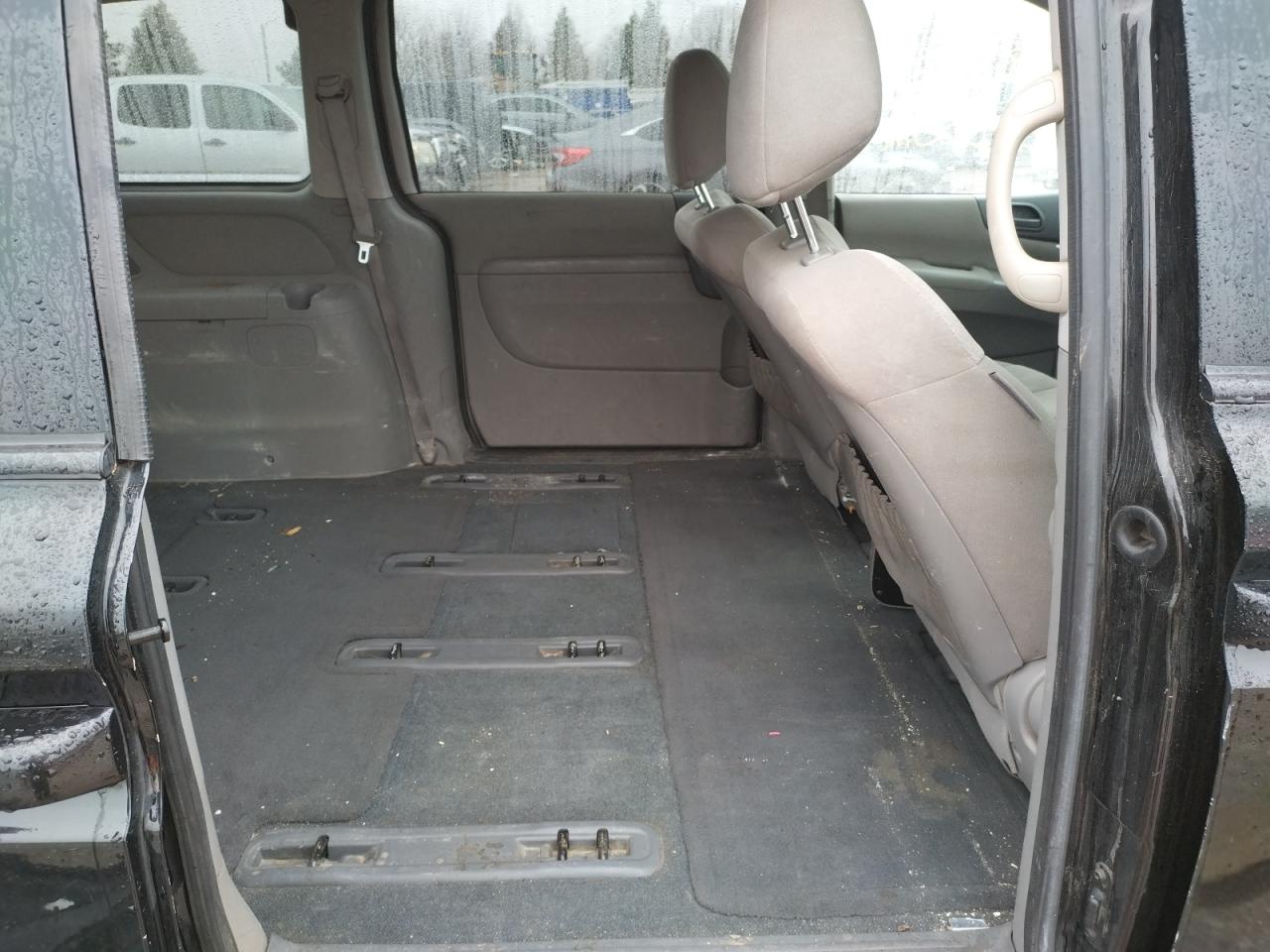 Photo 6 from auction – 2012 KIA SEDONA LX with VIN KNDMG4C70C6479308