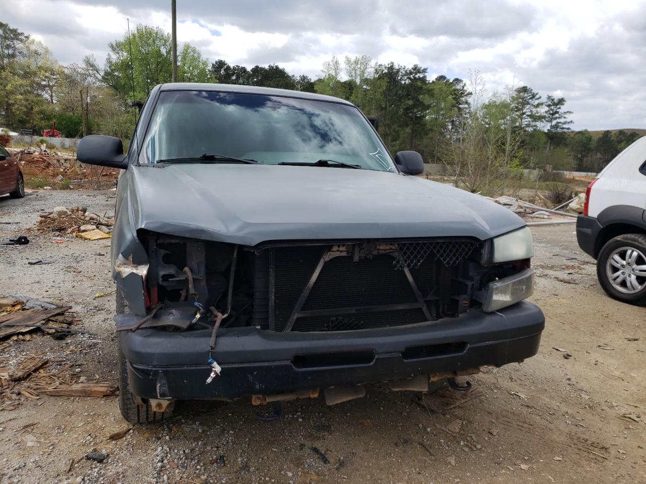 Photo 9 from auction – 2003 CHEVROLET SILVERADO with VIN 1GCEC14V13Z171297