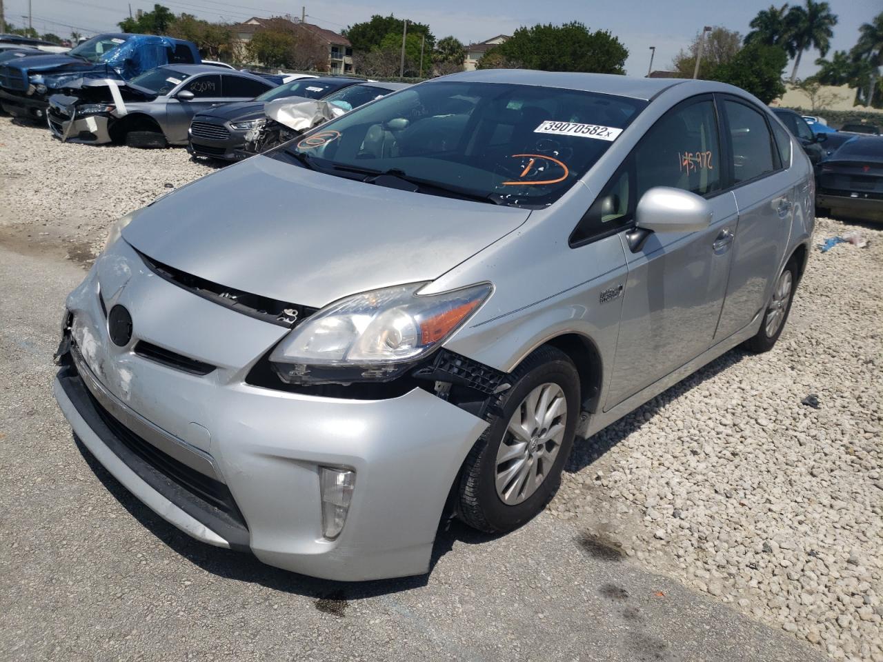 Photo 2 from auction – 2013 TOYOTA PRIUS PLUG with VIN JTDKN3DP4D3045658