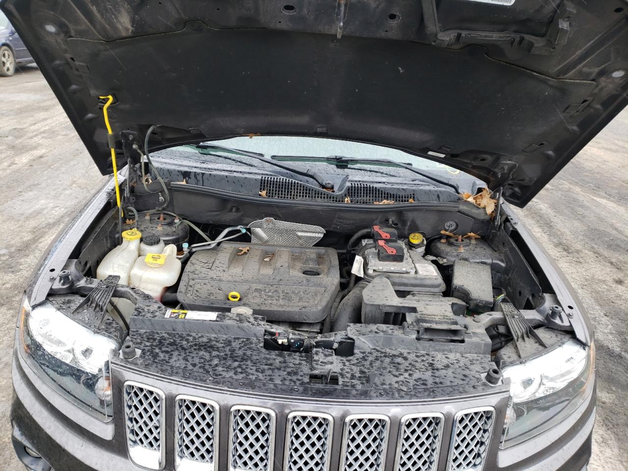 Photo 7 from auction – 2017 JEEP COMPASS LA with VIN 1C4NJDEB8HD192700