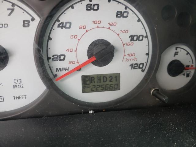 Photo 8 from auction – 2002 FORD ESCAPE XLS with VIN 1FMCU01122KA08757