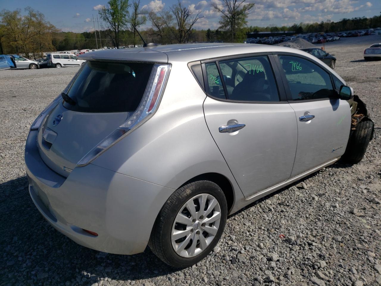 Photo 4 from auction – 2015 NISSAN LEAF S with VIN 1N4AZ0CP0FC319477