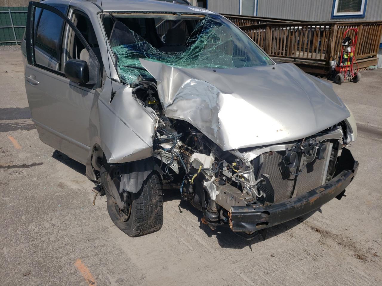 Photo 9 from auction – 2005 TOYOTA SIENNA CE with VIN 5TDZA23C35S382597