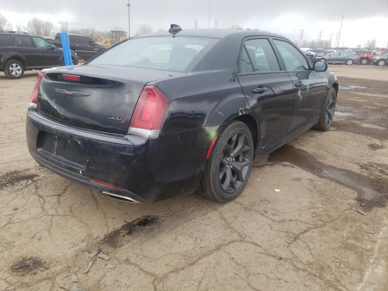 Photo 4 from auction – 2021 CHRYSLER 300 S with VIN 2C3CCABG5MH545864