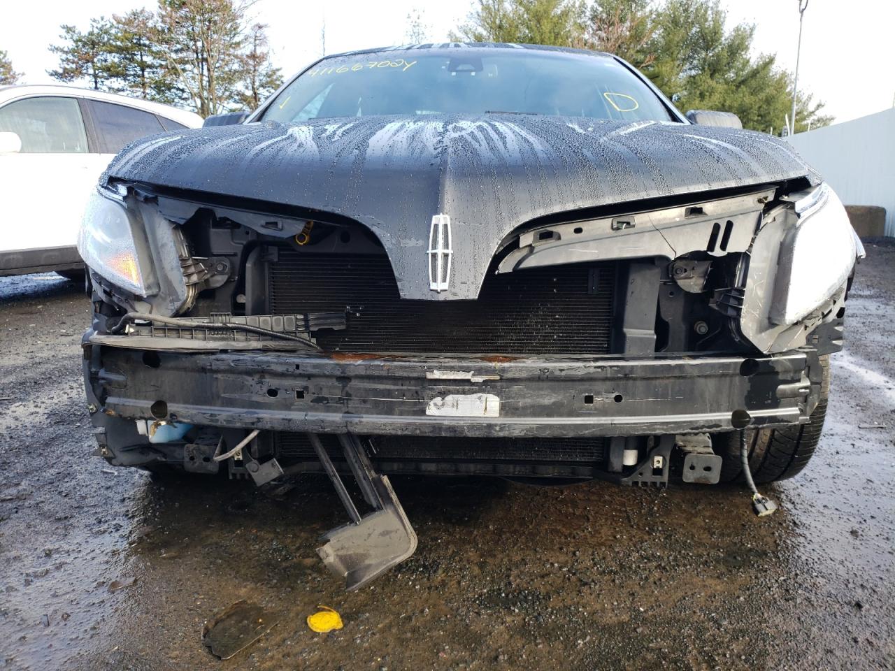 Photo 9 from auction – 2015 LINCOLN MKS with VIN 1LNHL9EK9FG605834