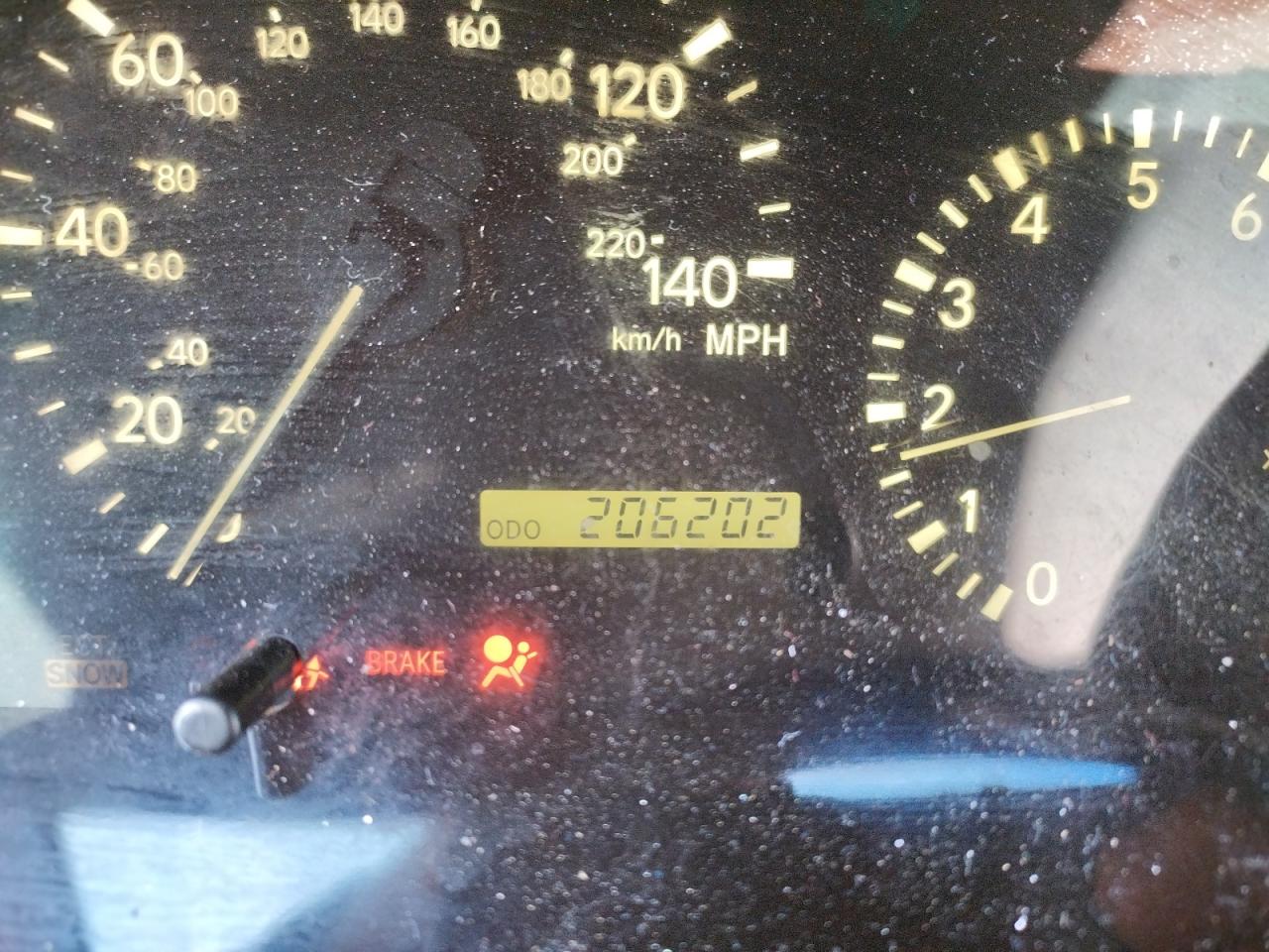 Photo 8 from auction – 2001 LEXUS RX 300 with VIN JTJHF10U010203852