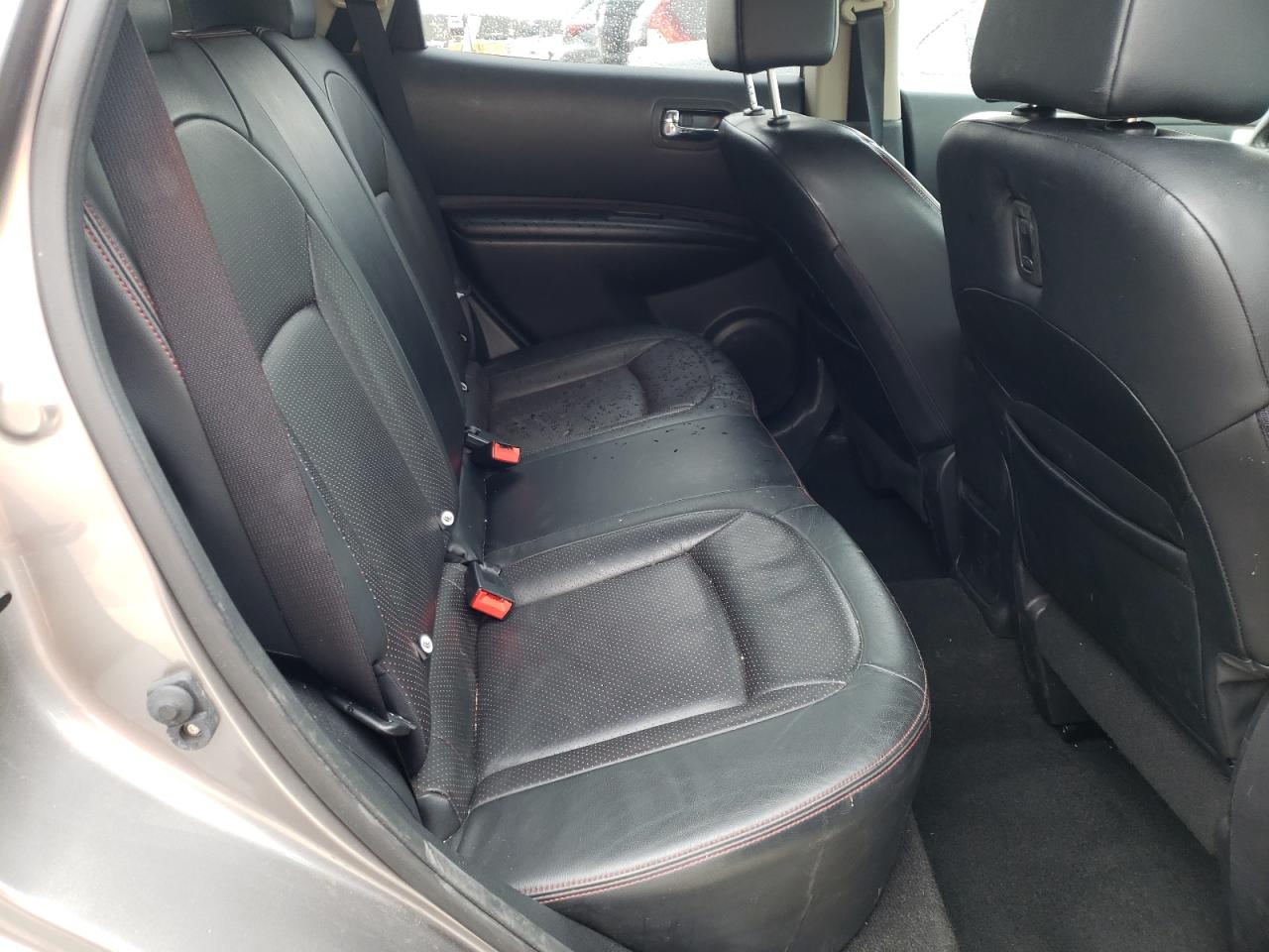 Photo 6 from auction – 2013 NISSAN ROGUE S with VIN JN8AS5MT8DW517652
