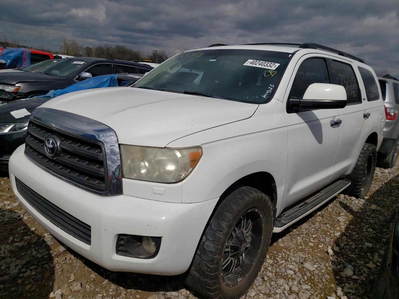 Photo 2 from auction – 2009 TOYOTA SEQUOIA SR with VIN 5TDBT64A49S000471