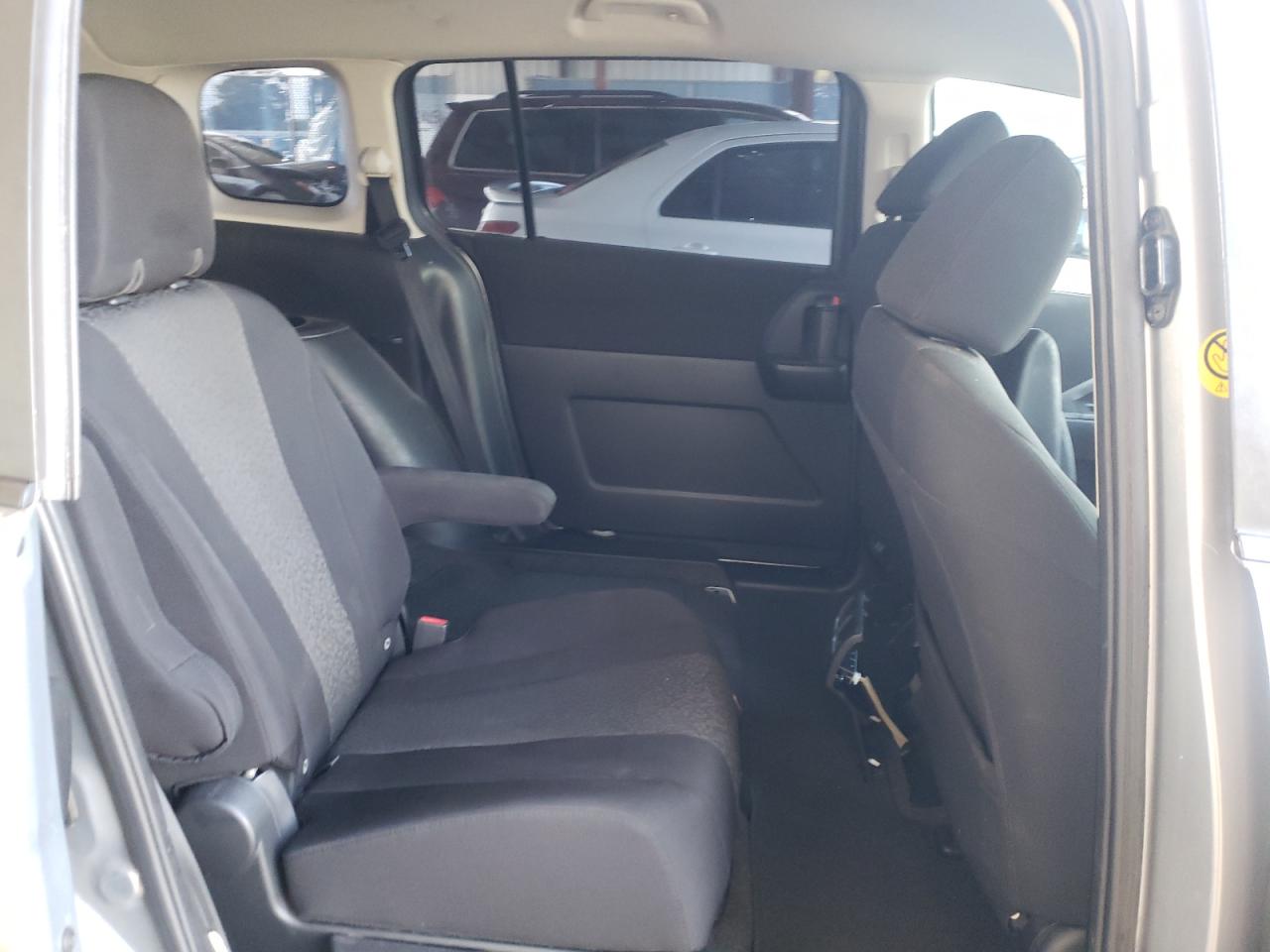 Photo 6 from auction – 2012 MAZDA 5 with VIN JM1CW2BL6C0120842