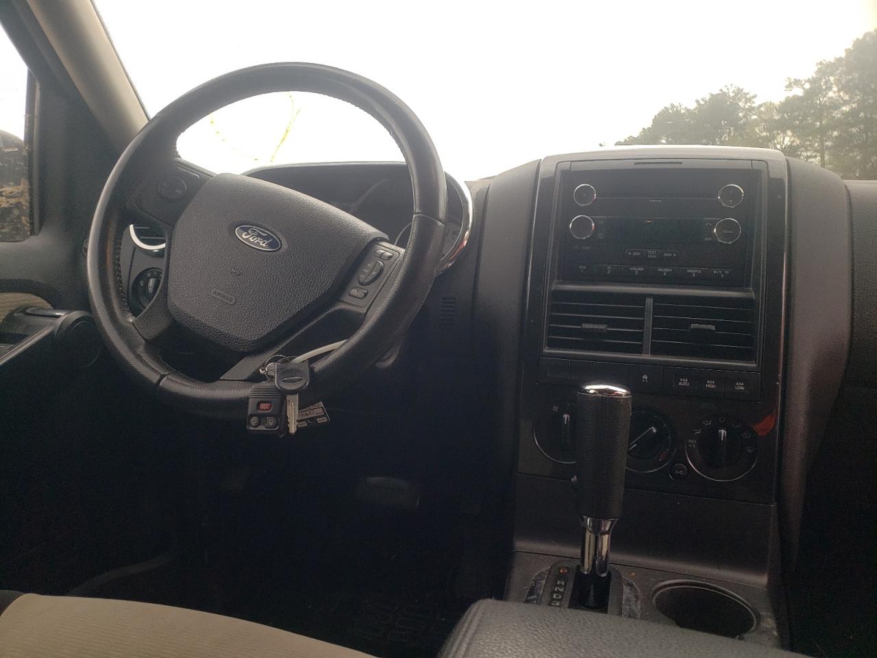 Photo 9 from auction – 2008 FORD EXPLORER S with VIN 1FMEU53E38UB16226