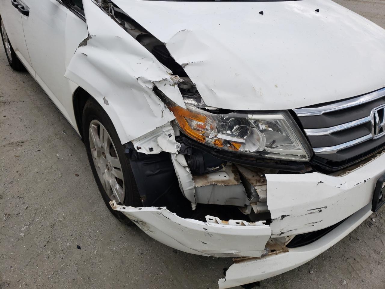 Photo 9 from auction – 2011 HONDA ODYSSEY LX with VIN 5FNRL5H26BB028634