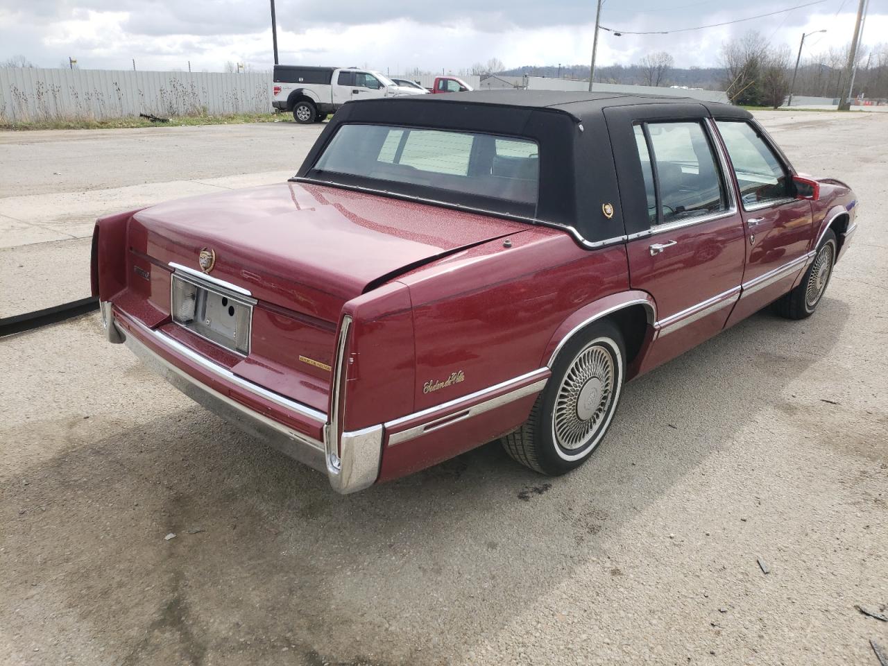 Photo 4 from auction – 1993 CADILLAC DEVILLE with VIN 1G6CD53B0P4325393