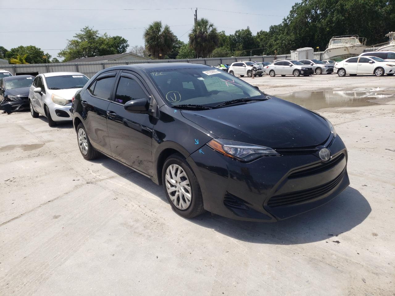 TOYOTA COROLLA L 2017 with VIN 2T1BURHE8HC813976 - Photo from auction