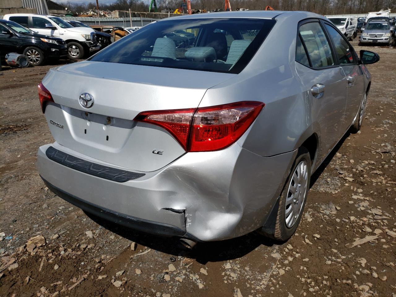 Photo 4 from auction – 2017 TOYOTA COROLLA L with VIN 2T1BURHE7HC893397