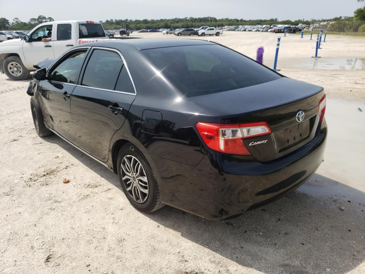Photo 3 from auction – 2012 TOYOTA CAMRY BASE with VIN 4T1BF1FK8CU034475